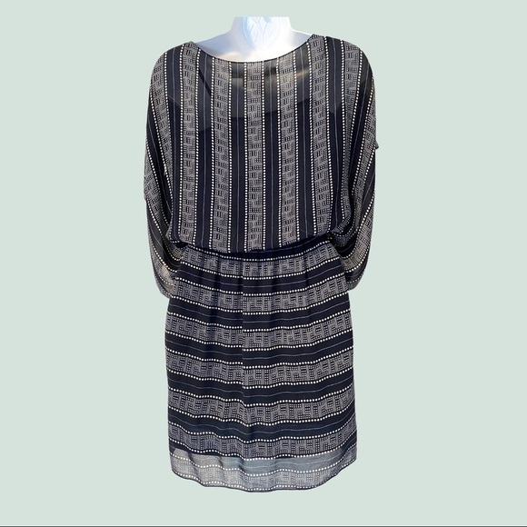 Tie Waist Kimono Mini Dress - Picture 3 of 3